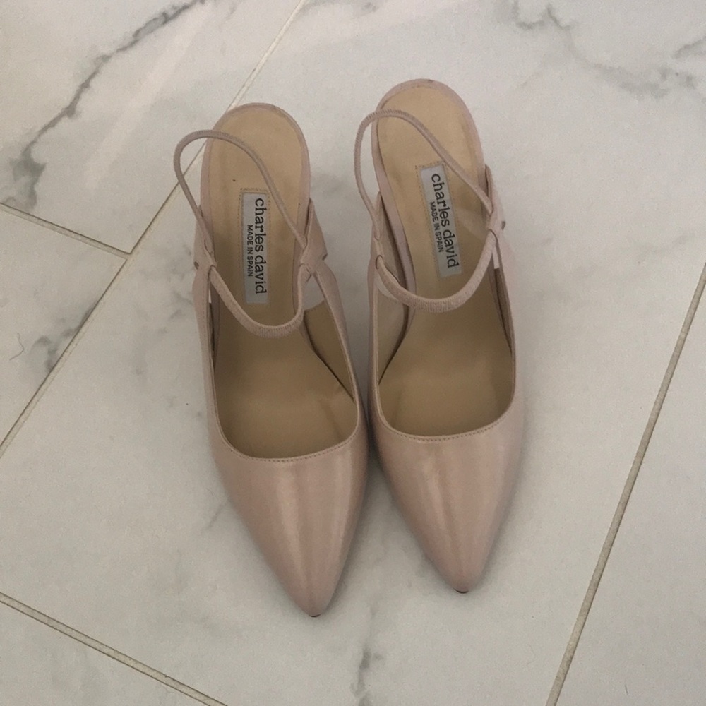 Charles David Nude Slingback